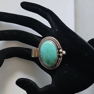 VINTAGE TURQUOISE AND 925 SILVER CHARM